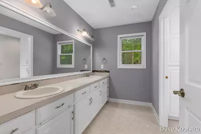 5133 Streamside Court NE, Rockford, MI 49341 - Photo 39