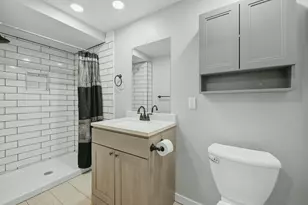 6335 Pine Island Dr NE, Comstock Park, MI 49321 - Photo 25