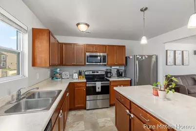 301 Wagonwheel Court NE, Cedar Springs, MI 49319 - Photo 11