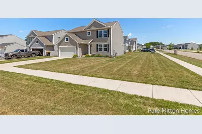 301 Wagonwheel Court NE, Cedar Springs, MI 49319 - Photo 3