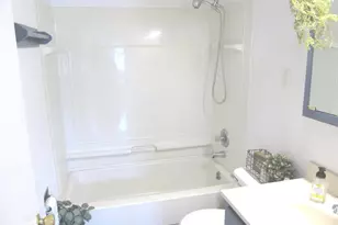 1021 Avondale Cir, Kalamazoo, MI 49048 - Photo 15