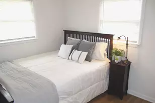 1021 Avondale Cir, Kalamazoo, MI 49048 - Photo 9