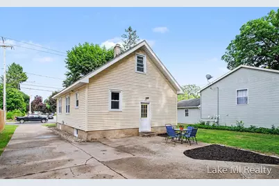 3639 Burlingame Avenue SW, Wyoming, MI 49509 - Photo 25