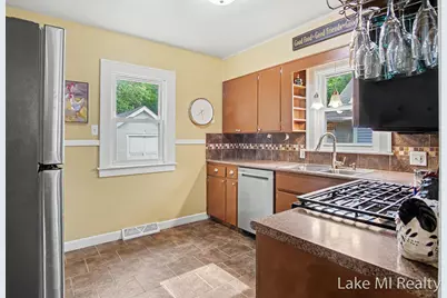 3639 Burlingame Avenue SW, Wyoming, MI 49509 - Photo 19
