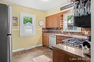 3639 Burlingame Ave SW, Wyoming, MI 49509 - Photo 19