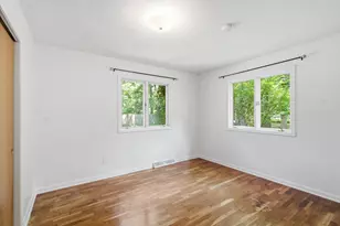 2121 Lakewood Dr, Kalamazoo, MI 49001 - Photo 17