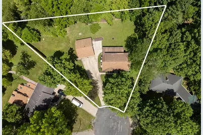2121 Lakewood Drive, Kalamazoo, MI 49001 - Photo 3