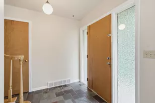 2121 Lakewood Dr, Kalamazoo, MI 49001 - Photo 21