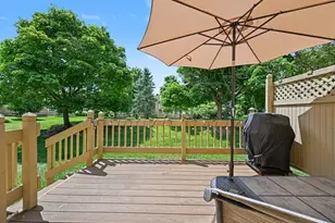 2785 Maitland Dr, Ann Arbor, MI 48105 - Photo 3