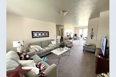 202-206 Farwell Avenue, Sturgis, MI 49091 - Photo 3