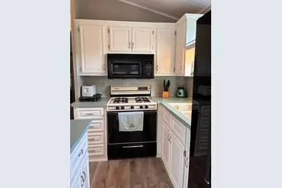 731 Bayside Lane, Coldwater, MI 49036 - Photo 13
