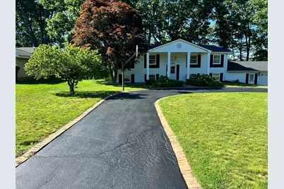 2946 Windsor Drive, Saint Joseph, MI 49085 - Photo 1
