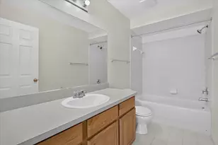 1089 Addington Ln, Ann Arbor, MI 48108 - Photo 19