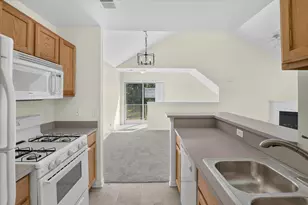 1089 Addington Ln, Ann Arbor, MI 48108 - Photo 15