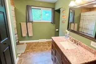 1154 Sunset Ln, Muskegon, MI 49444 - Photo 7