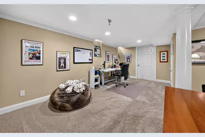 864 Great Oaks Boulevard, Rochester, MI 48307 - Photo 21