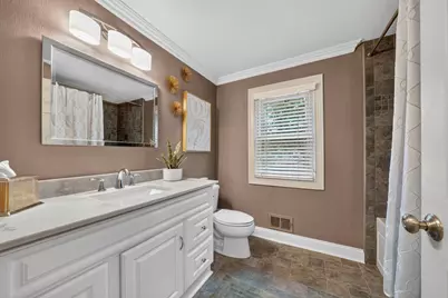 864 Great Oaks Boulevard, Rochester, MI 48307 - Photo 17