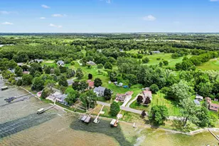 703 Lake Dr, Coldwater, MI 49036 - Photo 25