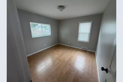 14828 Euclid Avenue, Allen Park, MI 48101 - Photo 15