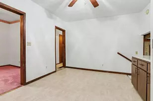 180 Bansill Dr, Battle Creek, MI 49037 - Photo 5