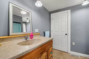 311 S Bridge St, Belding, MI 48809 - Photo 11