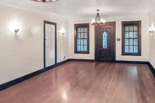 746 Oakridge Dr, Jackson, MI 49203 - Photo 19