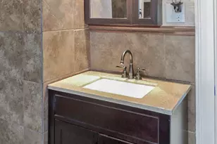 746 Oakridge Dr, Jackson, MI 49203 - Photo 31