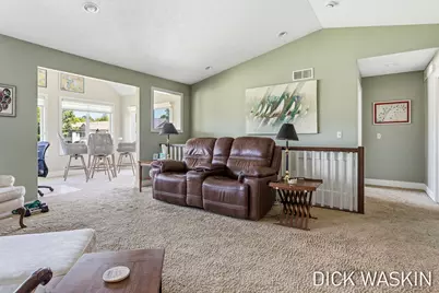 1276 Prestwick Drive, Holland, MI 49423 - Photo 9
