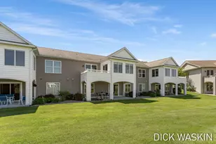 1276 Prestwick Dr, Holland, MI 49423 - Photo 3