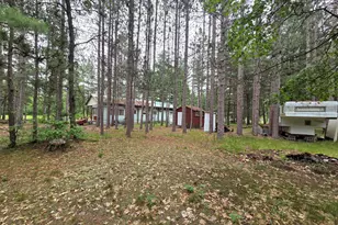 1909 W 16th St, Baldwin, MI 49304 - Photo 21