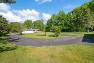 2225 Maple Path, Saint Joseph, MI 49085 - Photo 33