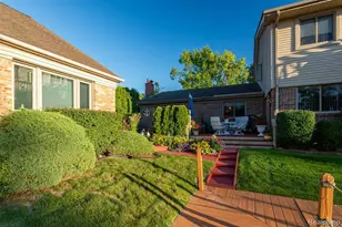 27870 Reo Rd, Grosse Ile, MI 48138 - Photo 5