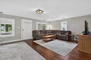 61 Jonquil St SW, Grand Rapids, MI 49548 - Photo 17