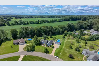 3860 Gateway Lane, Niles, MI 49120 - Photo 5