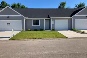 4293 Highpoint Dr, Wayland, MI 49348 - Photo 1