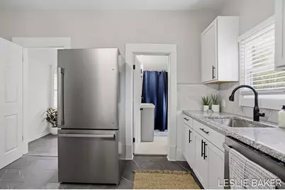 156 W 18th Street, Holland, MI 49423 - Photo 17