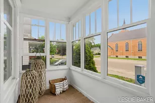 156 W 18th St, Holland, MI 49423 - Photo 5