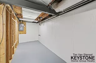1258 Spring Ave NE, Grand Rapids, MI 49505 - Photo 25