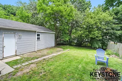 1258 Spring Avenue NE, Grand Rapids, MI 49505 - Photo 7