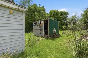 212 Woodland Ave, Jackson, MI 49203 - Photo 23
