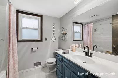 1789 Pleasantwood Drive, Jenison, MI 49428 - Photo 13