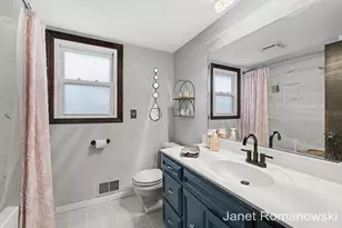 1789 Pleasantwood Dr, Jenison, MI 49428 - Photo 9