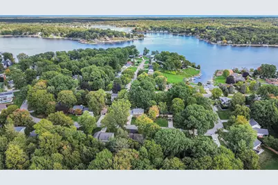 16242 Suffolk Drive, Spring Lake, MI 49456 - Photo 43
