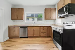 109 N Franklin St, Ludington, MI 49431 - Photo 17