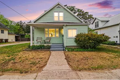 109 N Franklin Street, Ludington, MI 49431 - Photo 41
