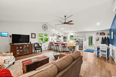 22032 Pine Valley Drive, Tustin, MI 49688 - Photo 7