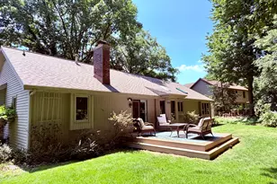 18777 Iroquois Dr, Spring Lake, MI 49456 - Photo 35