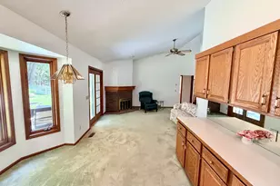 18777 Iroquois Dr, Spring Lake, MI 49456 - Photo 11
