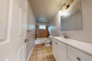 13526 Montrose St, Detroit, MI 48227 - Photo 5