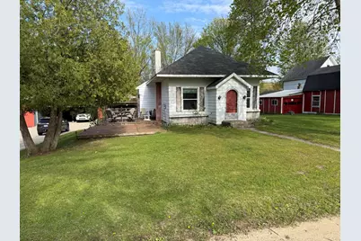 122 N Sherman Street, Howard City, MI 49329 - Photo 3